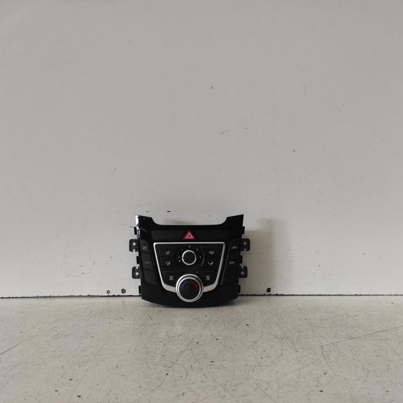 heater/aircon controls