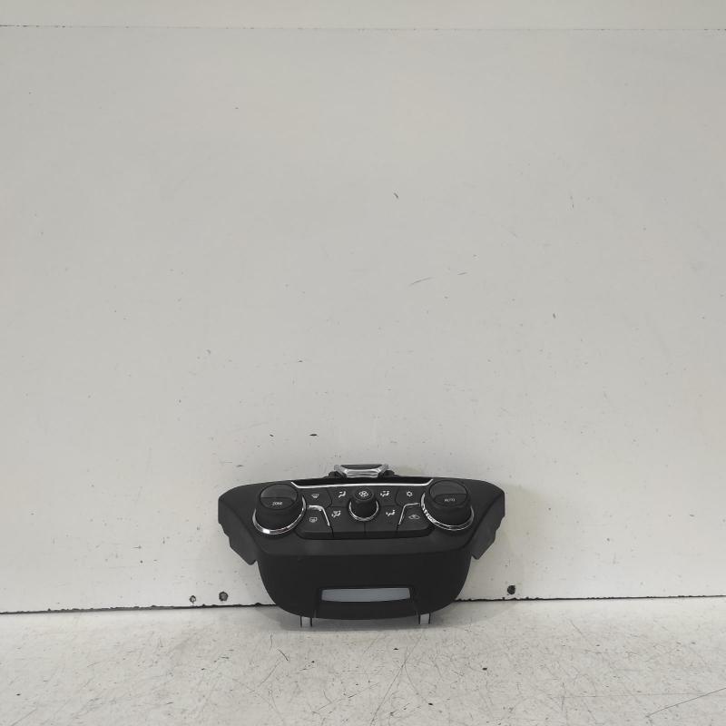 heater/aircon controls