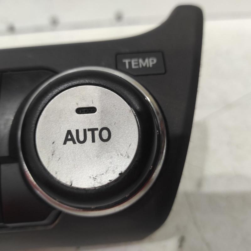 heater/aircon controls