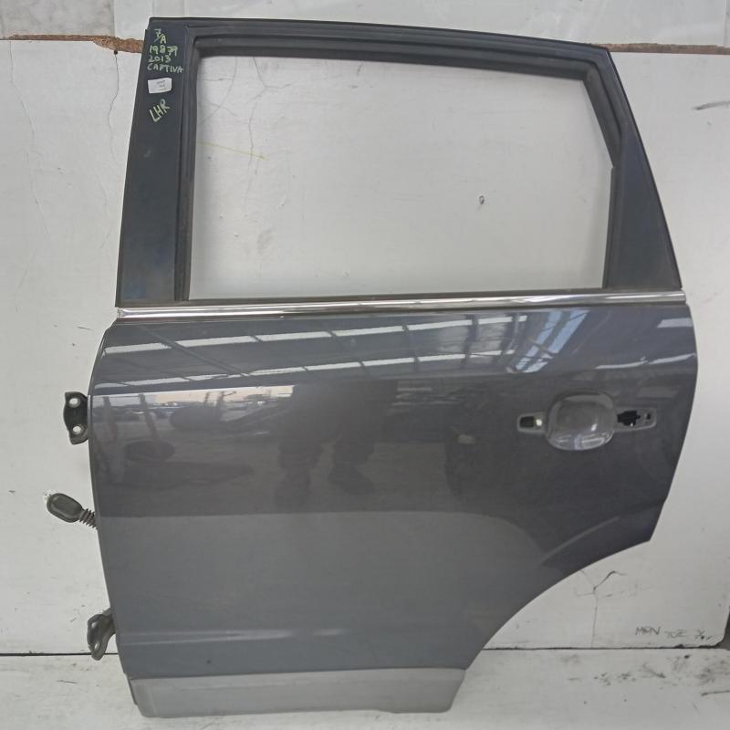 door/sliding rear left