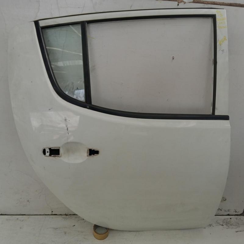 door/sliding rear right