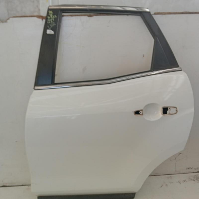 door/sliding rear left
