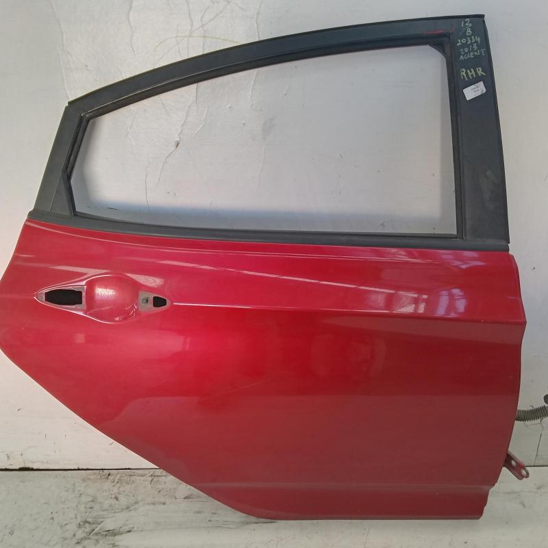 door/sliding rear right