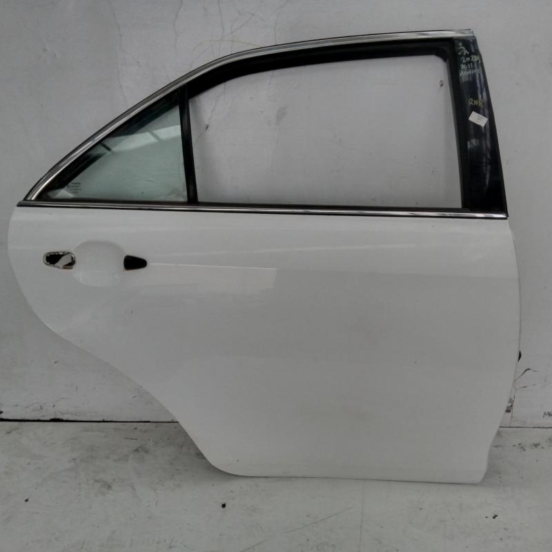 door/sliding rear right