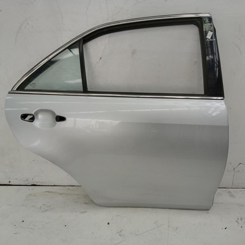 door/sliding rear right