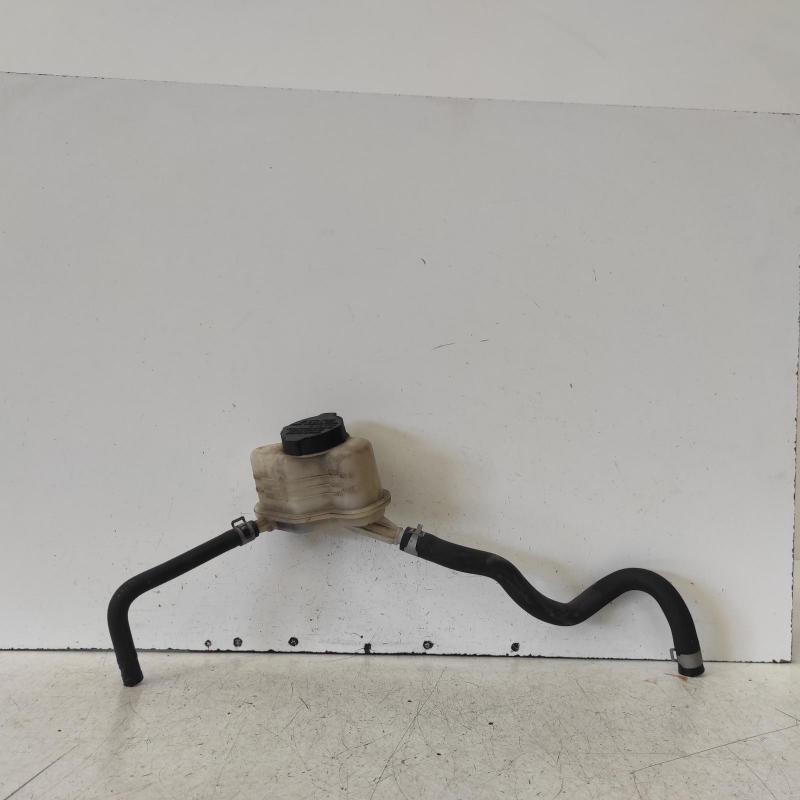 power steering reservoir