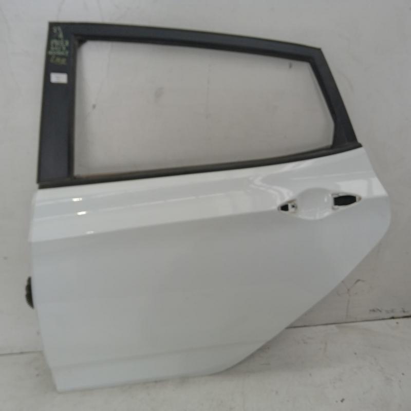 door/sliding rear left