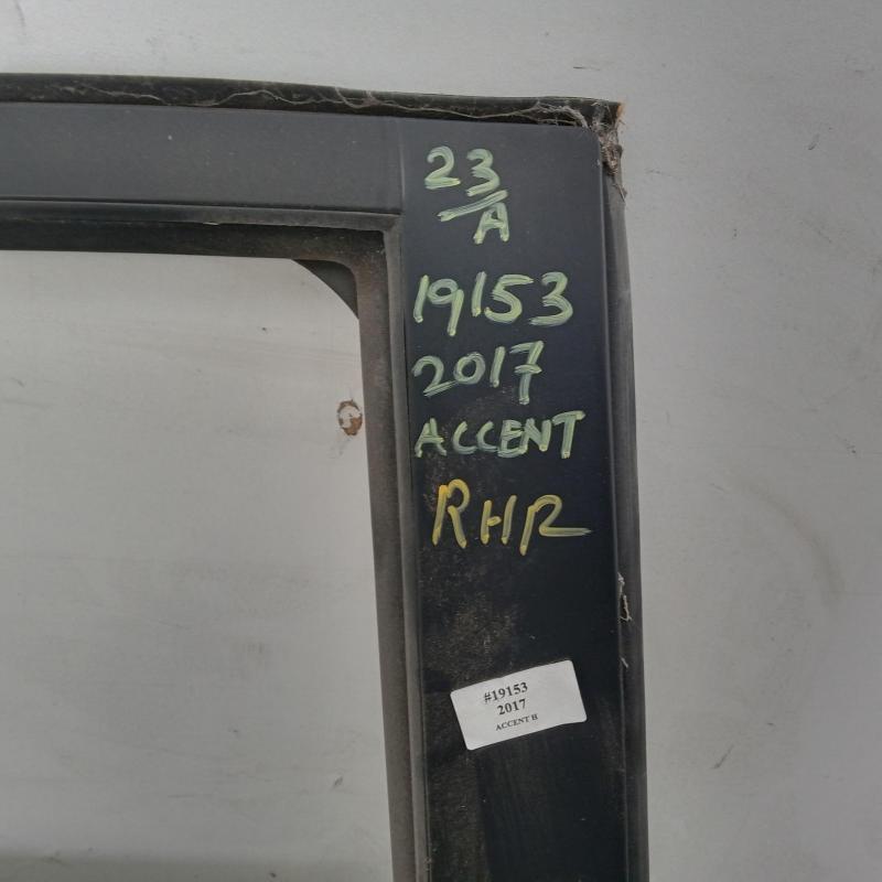 door/sliding rear right