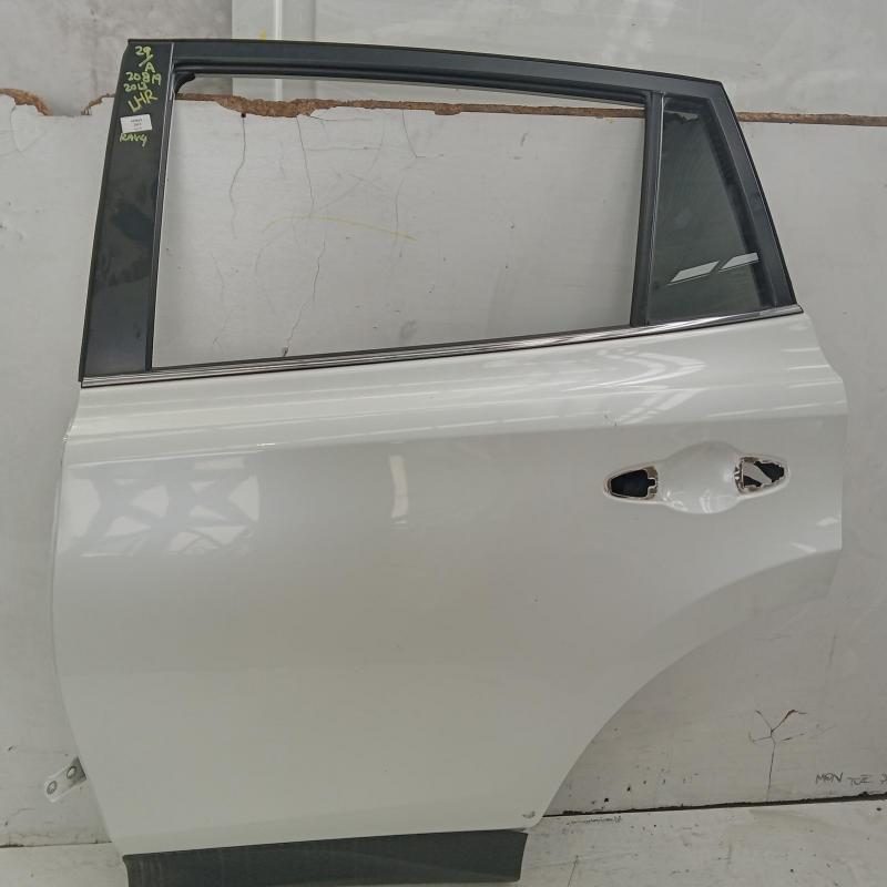 door/sliding rear left