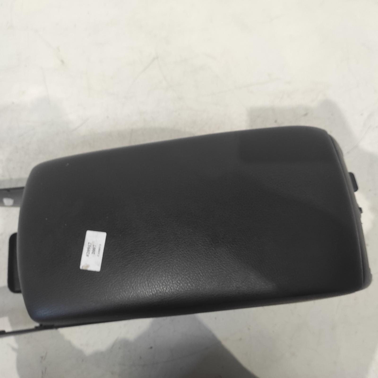 Camry Console 2006-2011 acv40,console lid only,black,06/06-11/11 00020917 #620102