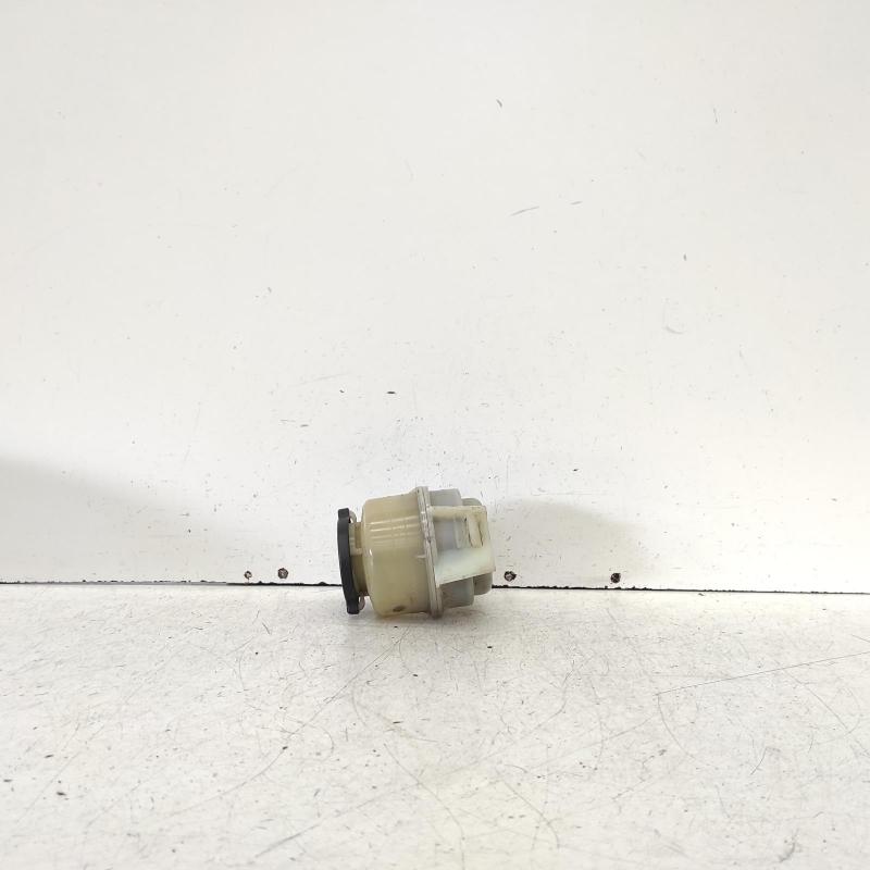 power steering reservoir