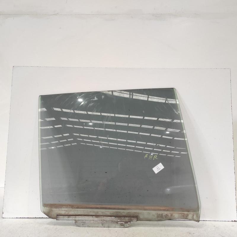 door window rear right