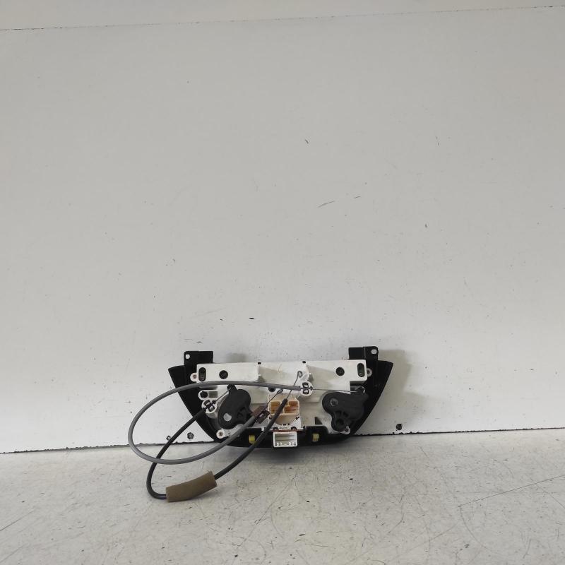 heater/aircon controls