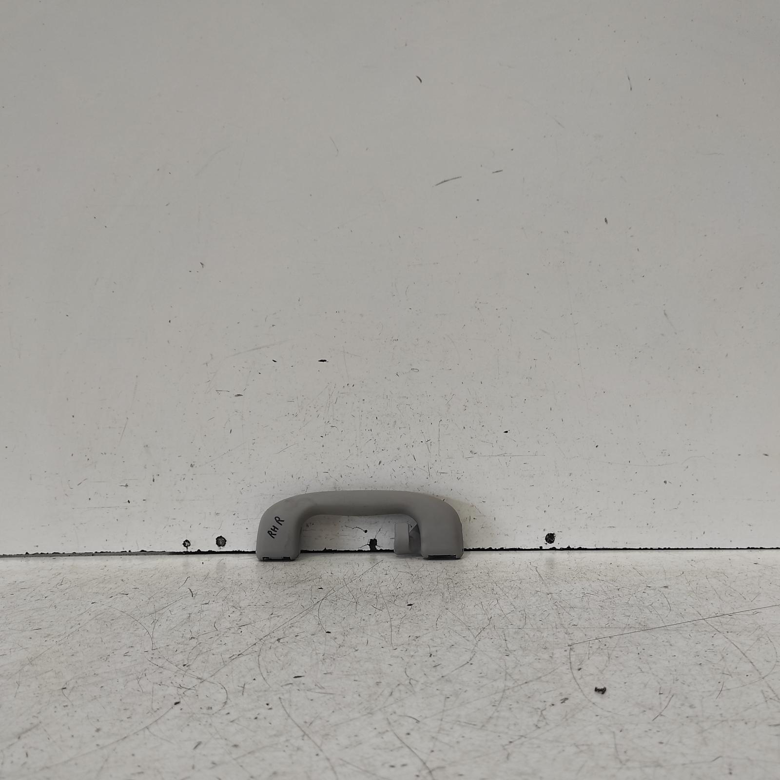 Barina Grab Handle 2011-2018 tm,09/11-12/18 00020786 #620402