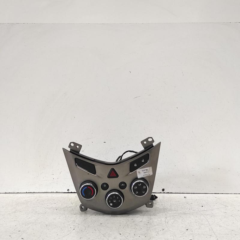 heater/aircon controls