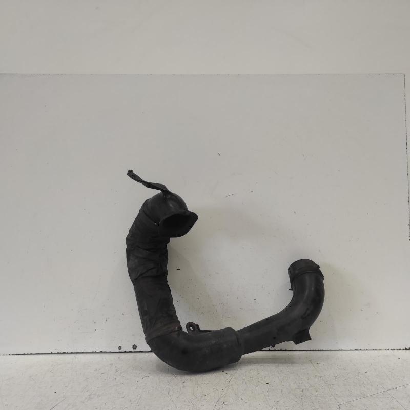 air cleaner duct/hose