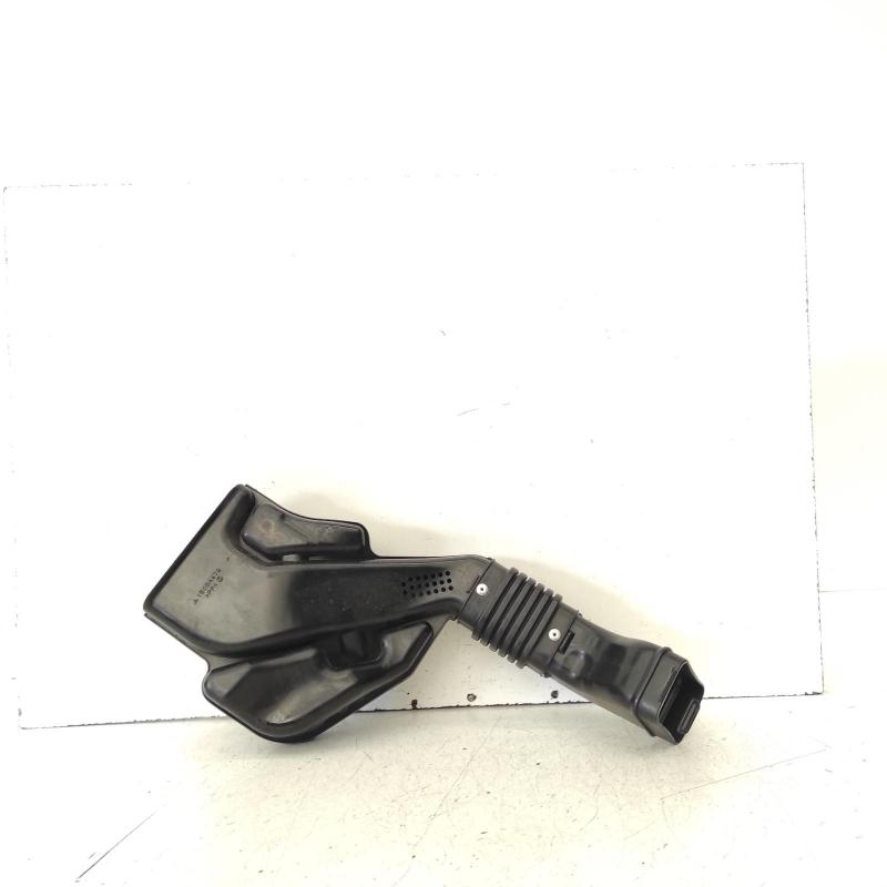 air cleaner duct/hose