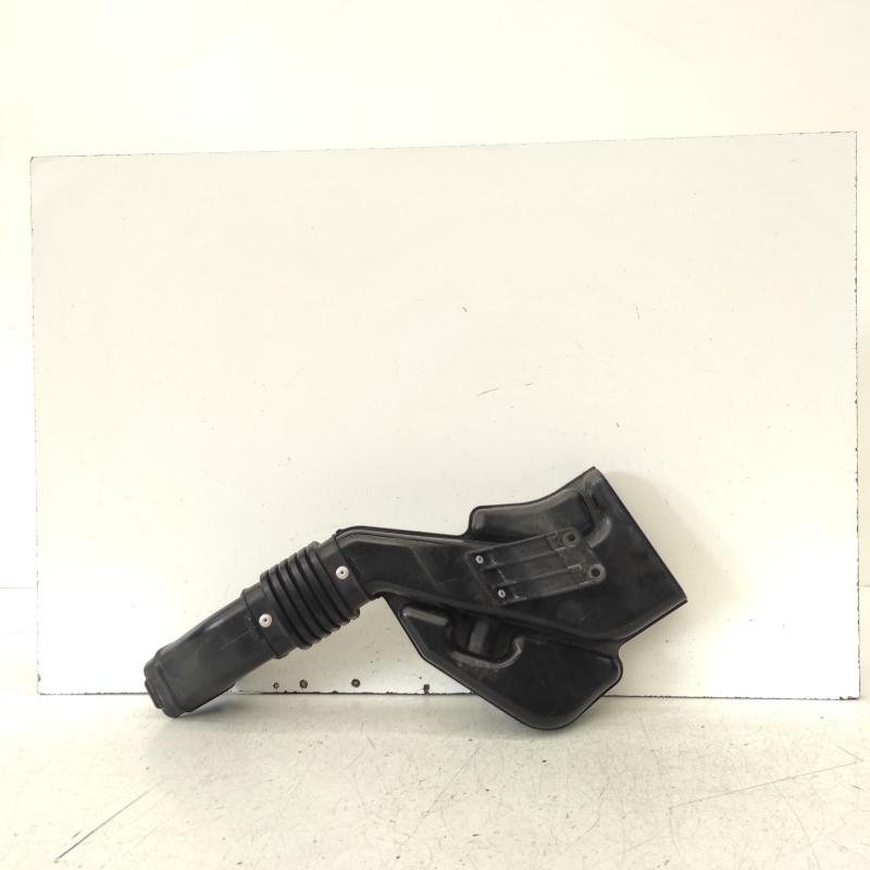 air cleaner duct/hose