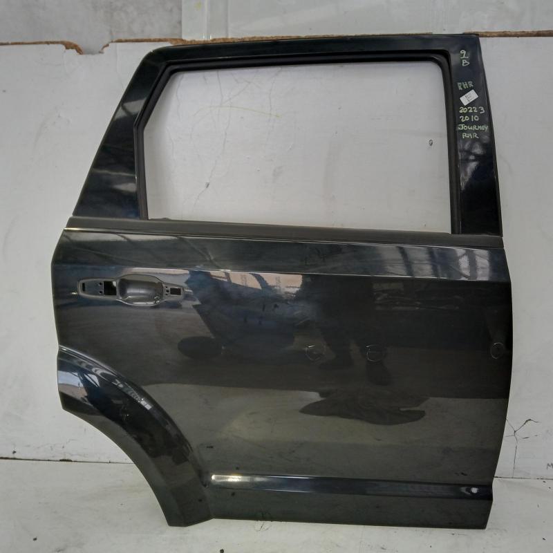 door/sliding rear right