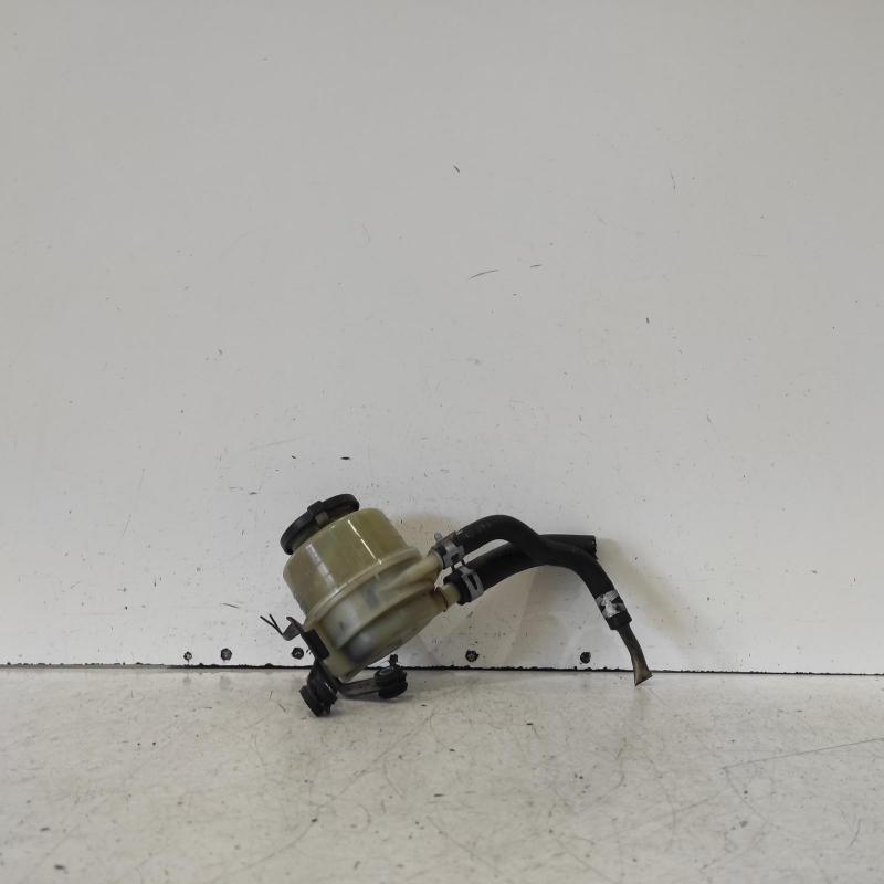 power steering reservoir