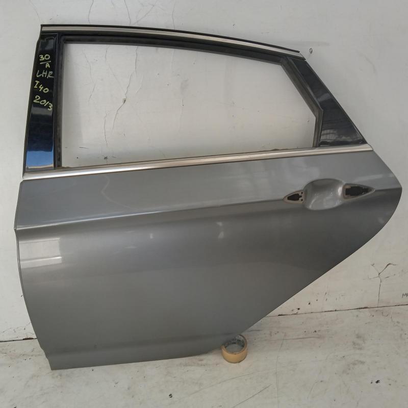 door/sliding rear left