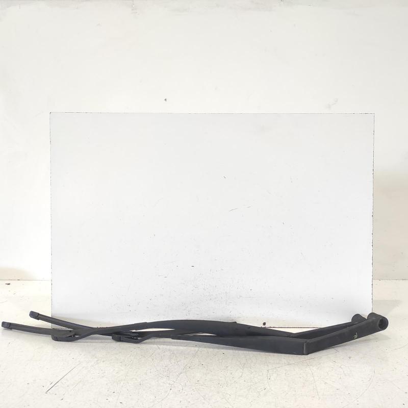 wiper arm