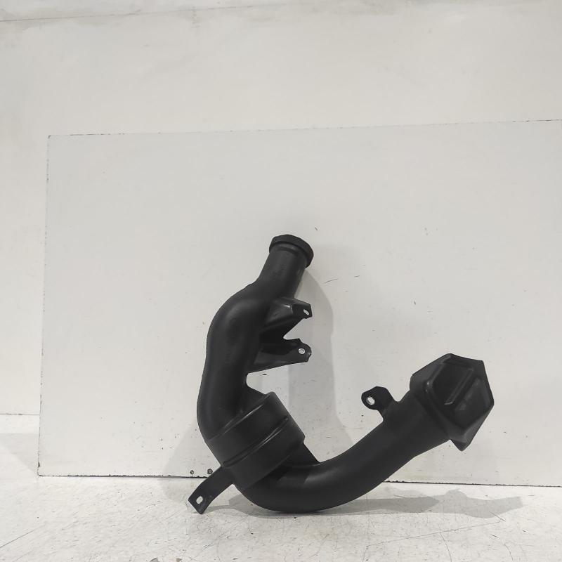 air cleaner duct/hose