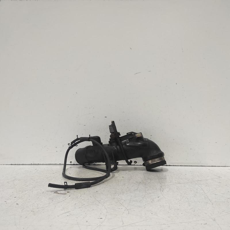 air cleaner duct/hose