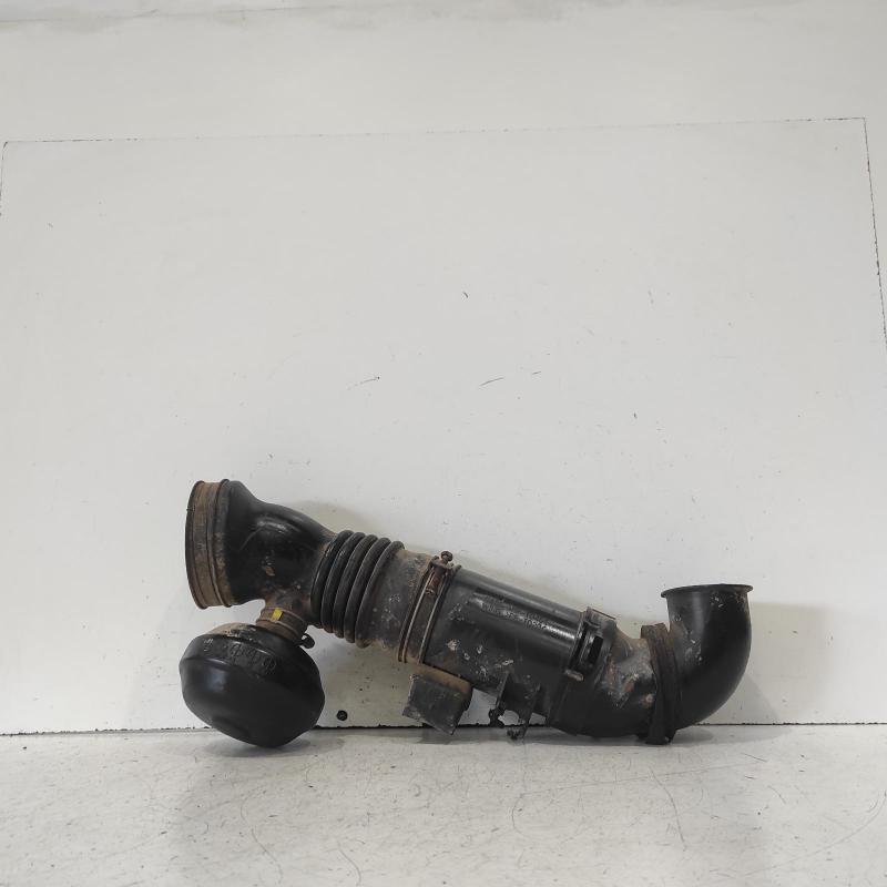 air cleaner duct/hose