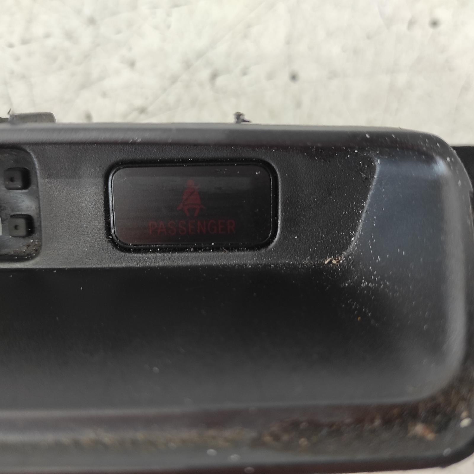Hilux Clock 2005-2015 digital dash clock,non temperature type,03/05-08/15 00020799 #622823