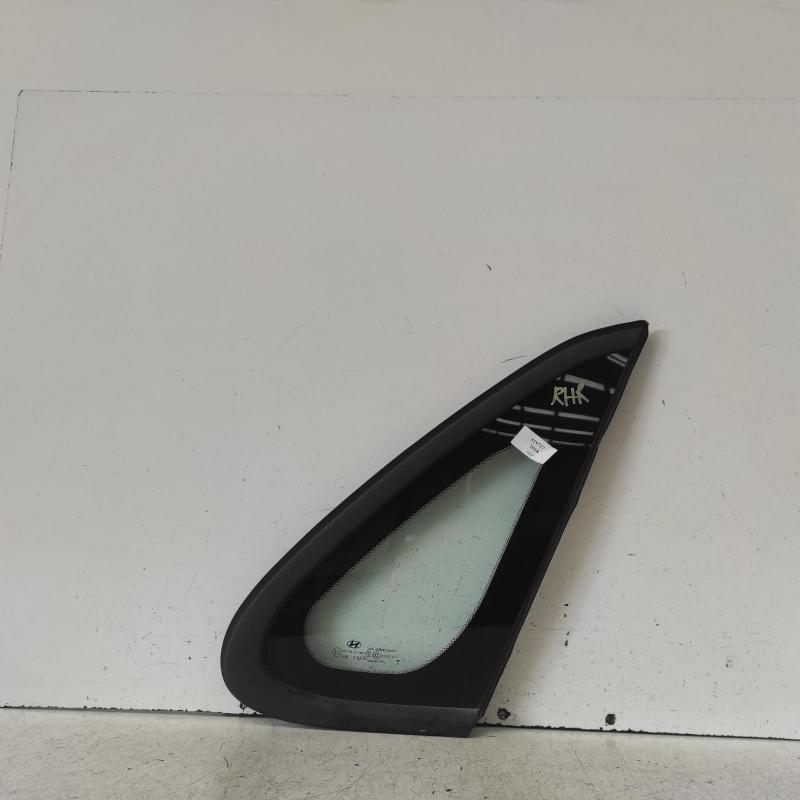 side glass rear right