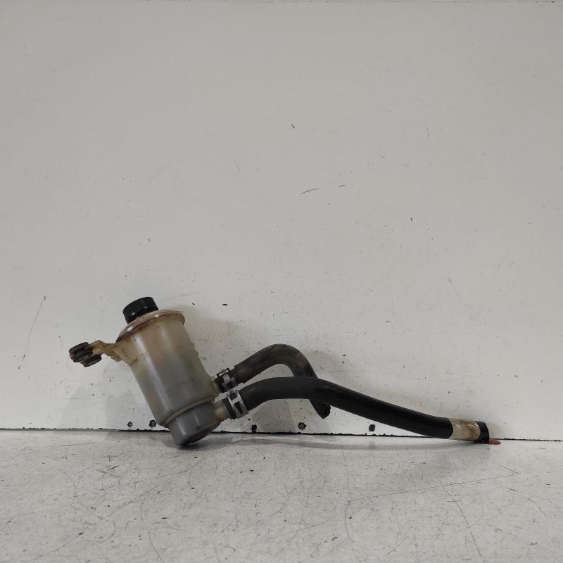 power steering reservoir