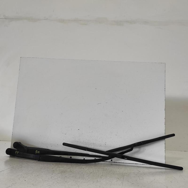 wiper arm