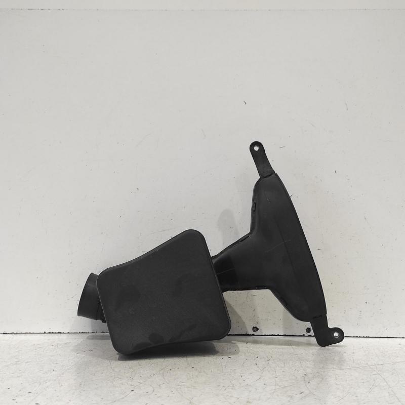 air cleaner duct/hose