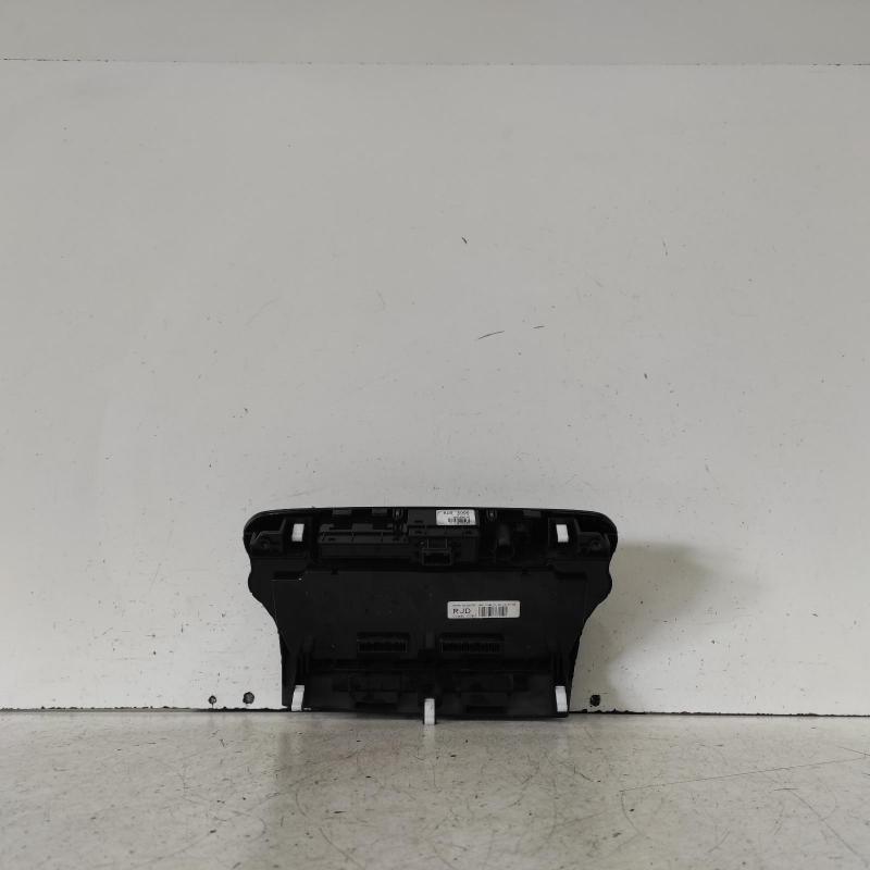 heater/aircon controls