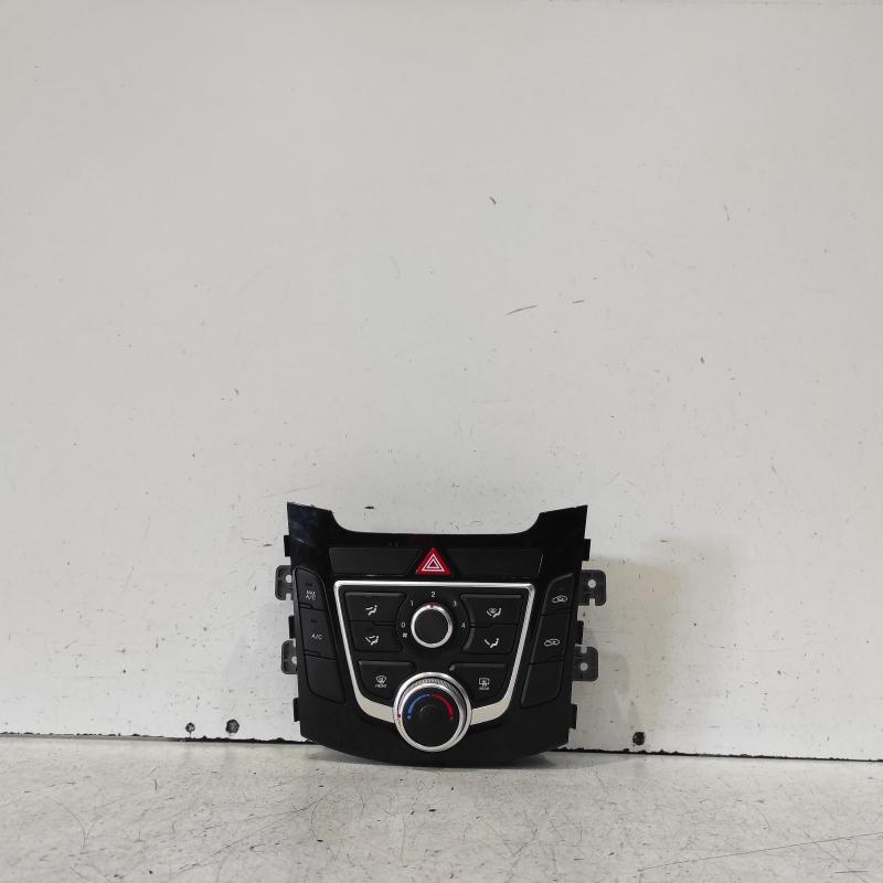 heater/aircon controls