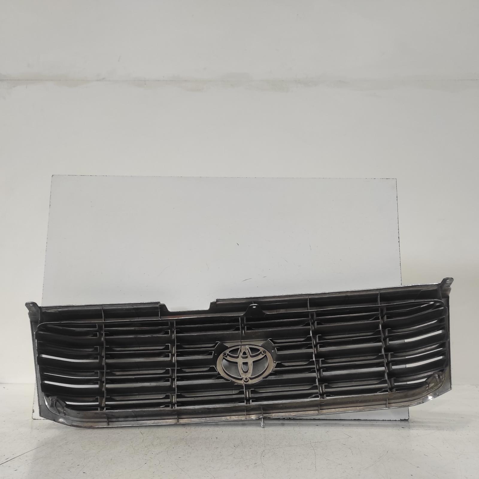 Landcruiser Grille 1998-2002 100 series,chrome,01/98-05/02 00020839 #623912