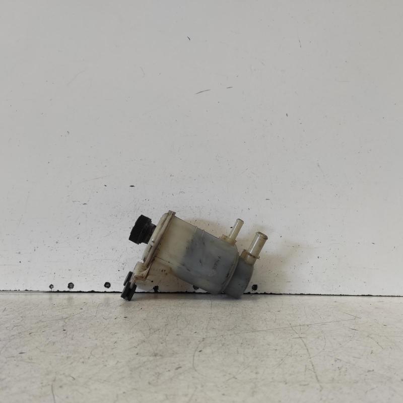 power steering reservoir