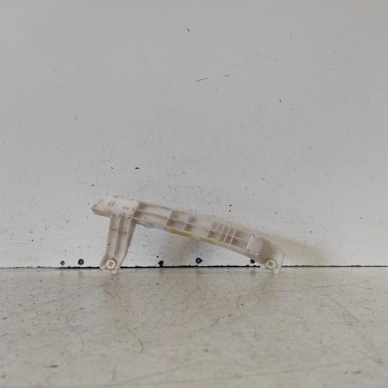 miscellaneous bracket