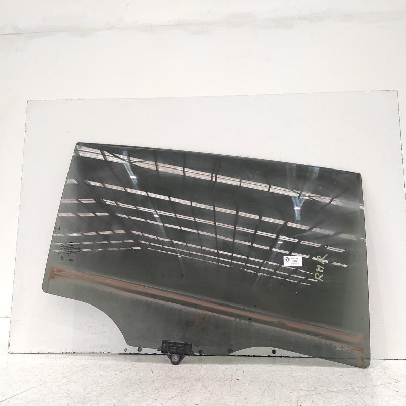 door window rear right