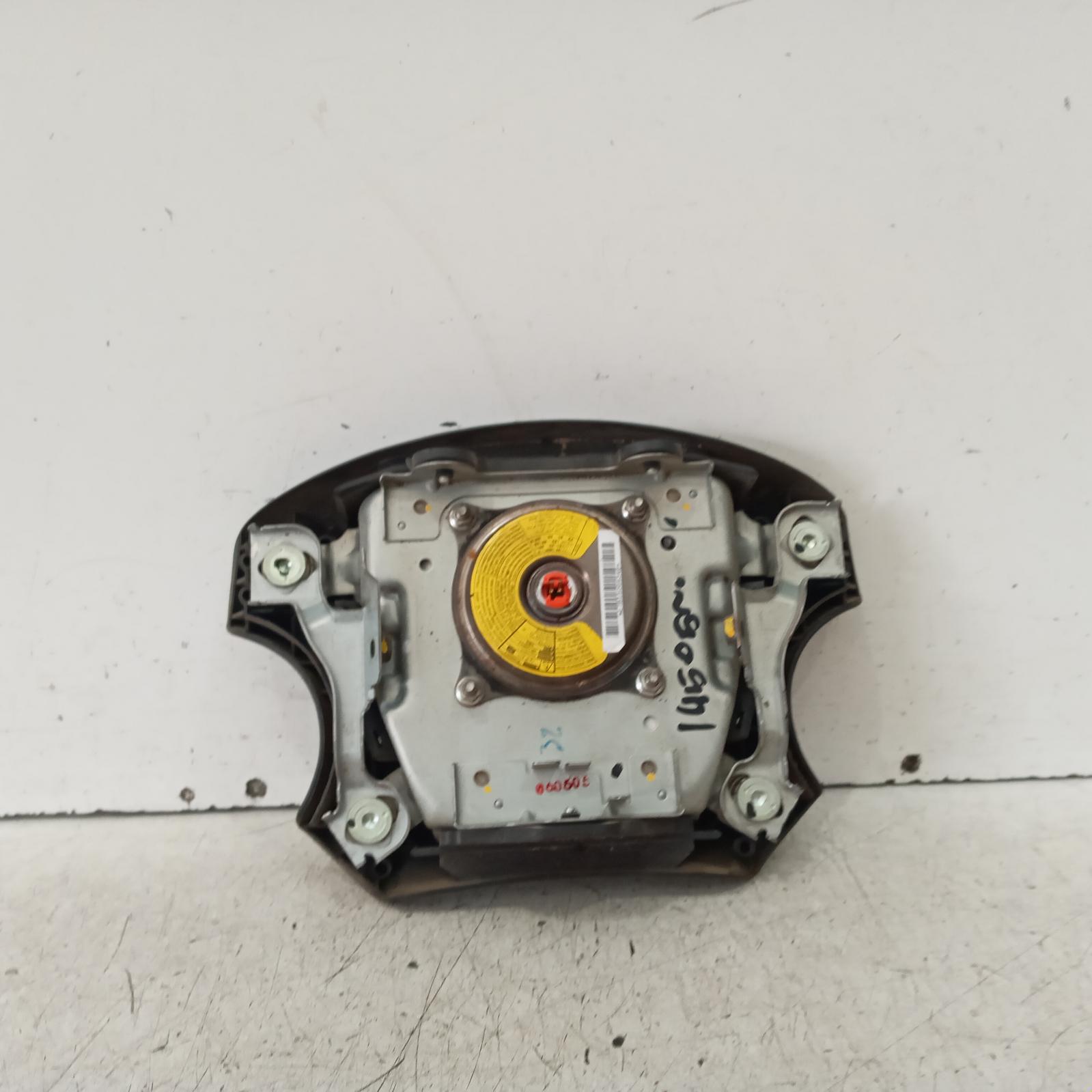 Hilux Airbag Right 2005-2011 steering wheel,black,non audio control type,02/05-06/11 00020971 #625049