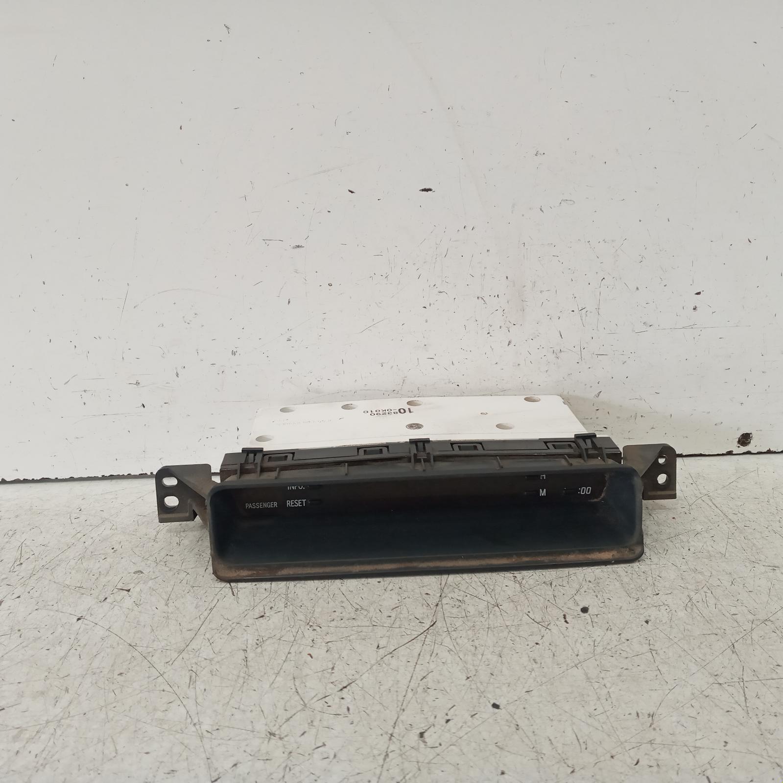 Hilux Clock 2005-2015 temperature type,03/05-08/15 00020971 #625050