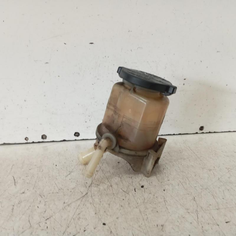 power steering reservoir