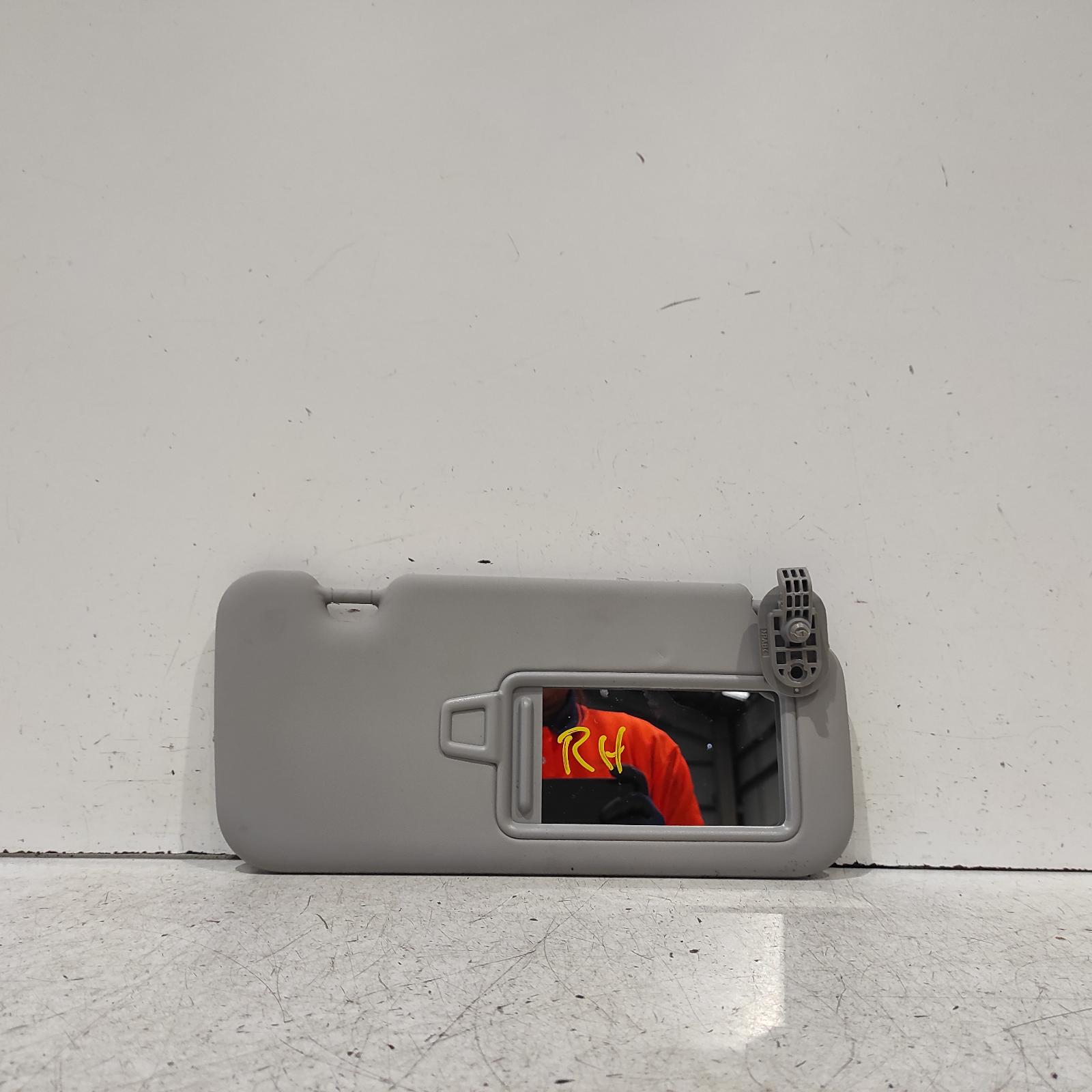 Picanto Sunvisor 2017-2024 ja,rh side,05/17- 00019237 #625352