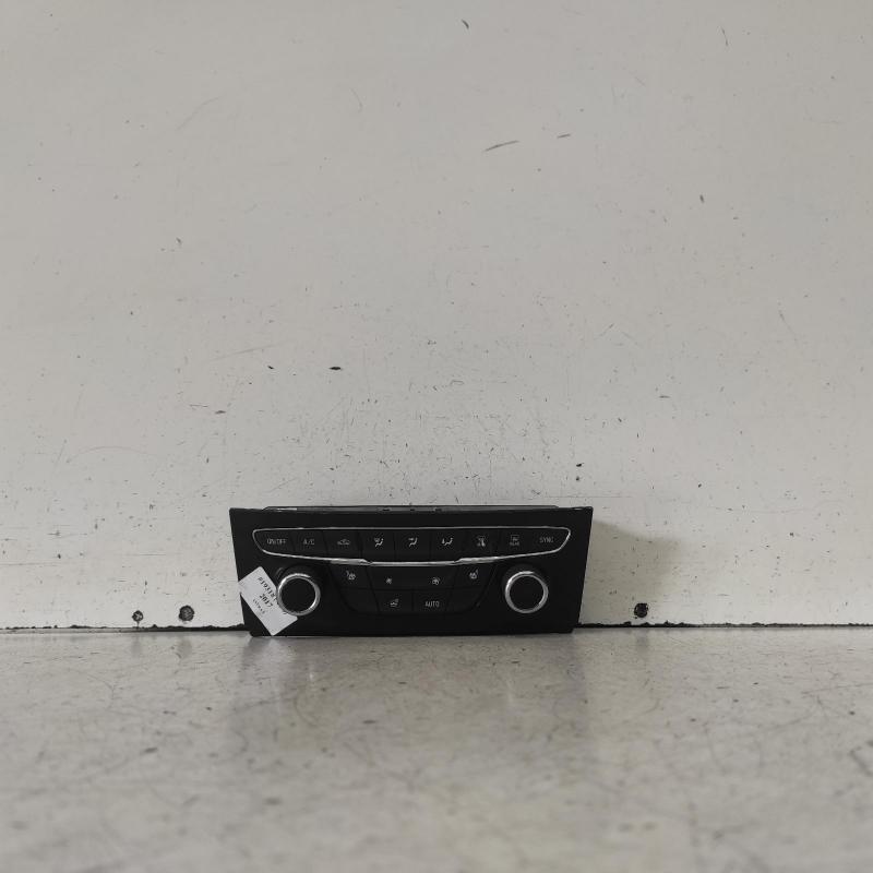 heater/aircon controls