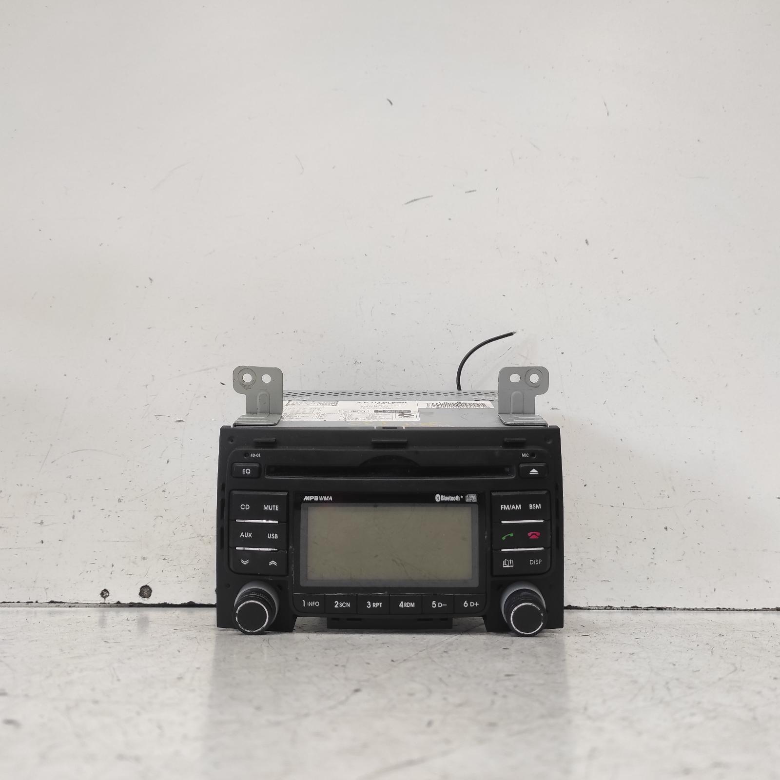 I30 Stereo/head Unit 2007-2012 mp3/wma/aux/cd player,w/ bluetooth type,fd,09/07-04/12 partwh #625455
