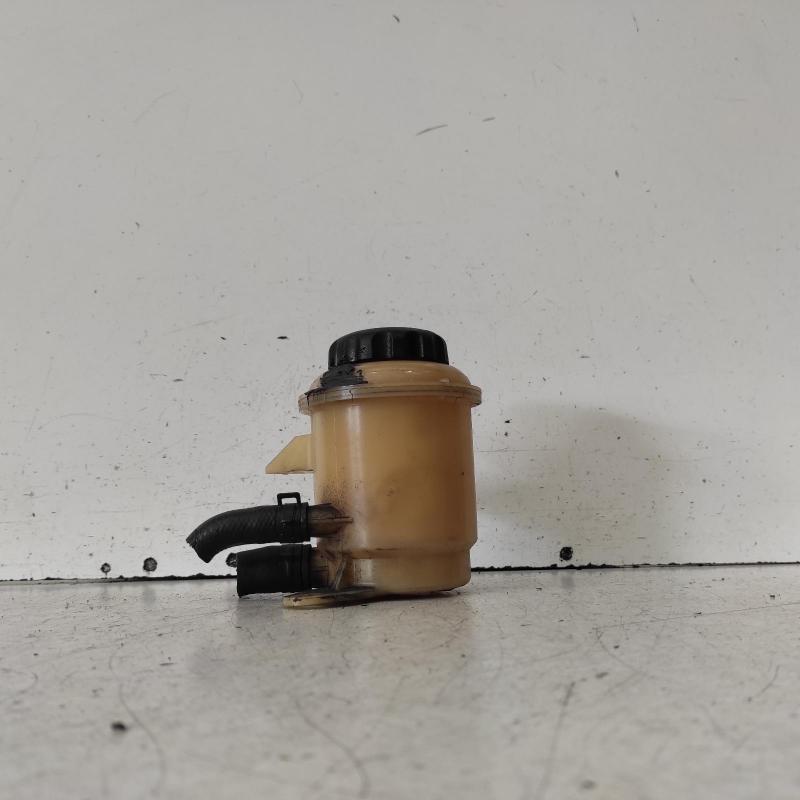 power steering reservoir