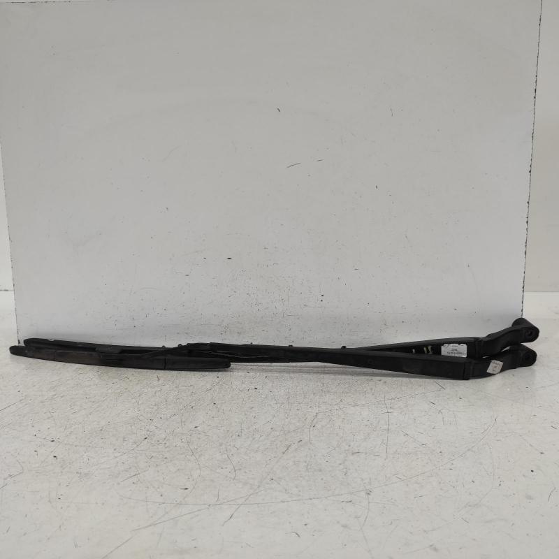 wiper arm