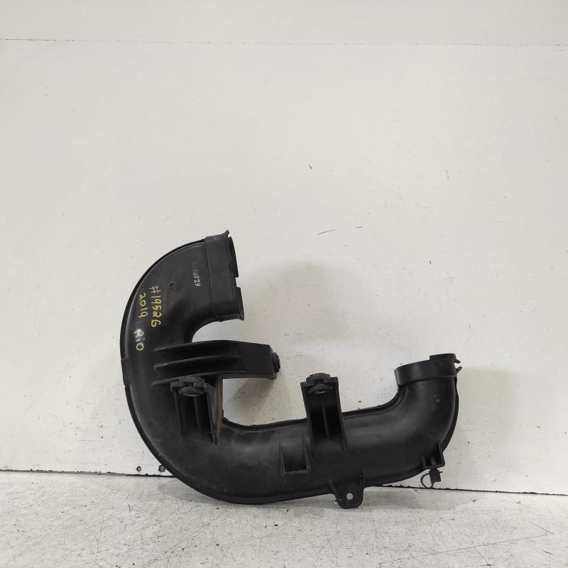 air cleaner duct/hose