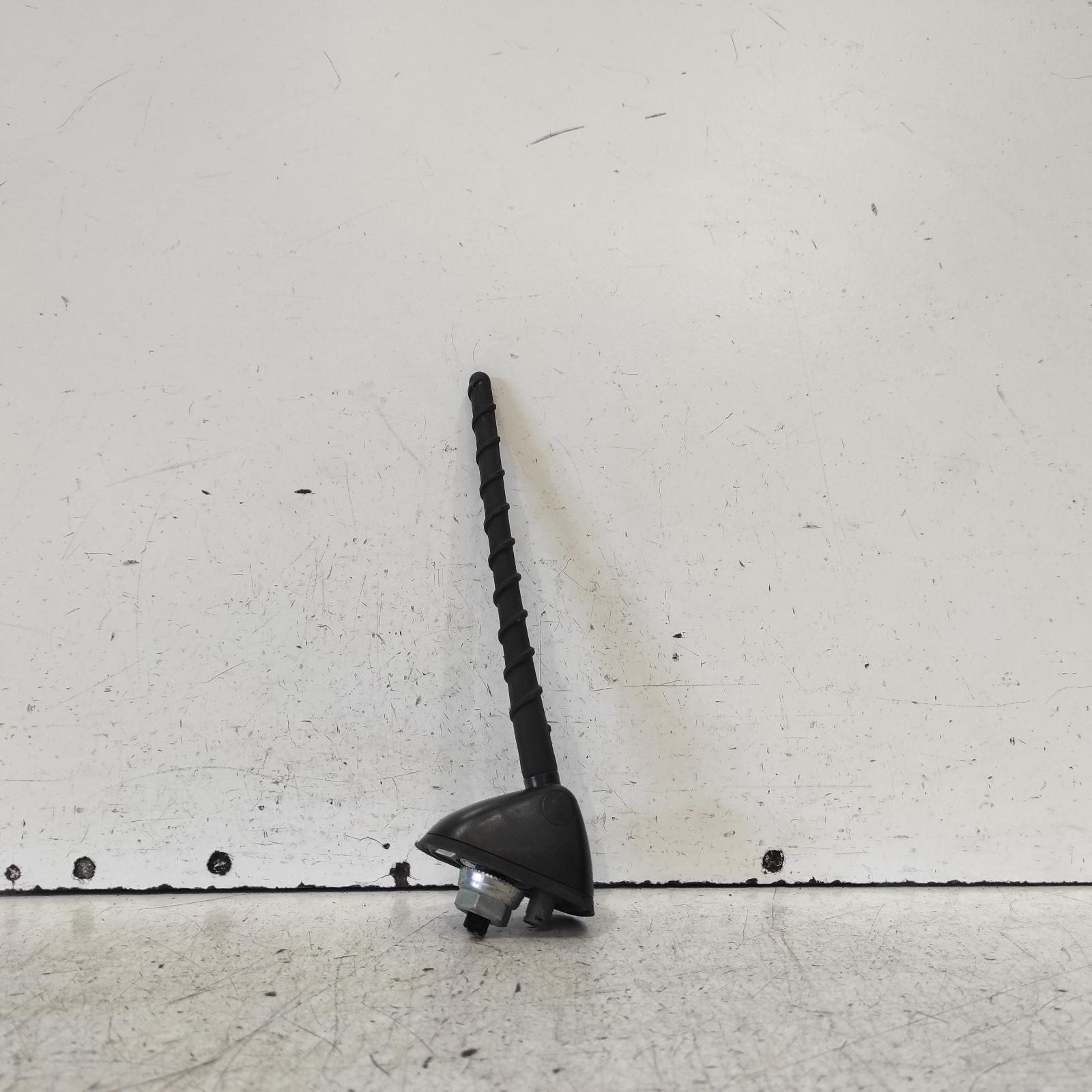 I30 Antenna 2007-2012 fd,09/07-04/12 00020663 #625847